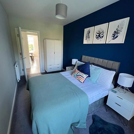 Stunning 2 Bedroom River View Apartment Perth Buitenkant foto