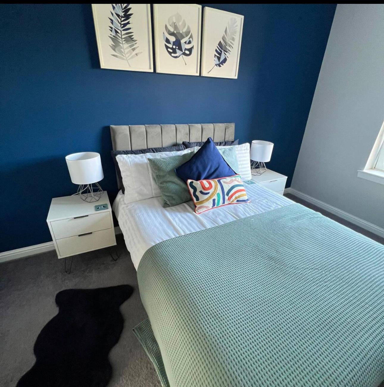 Stunning 2 Bedroom River View Apartment Perth Buitenkant foto